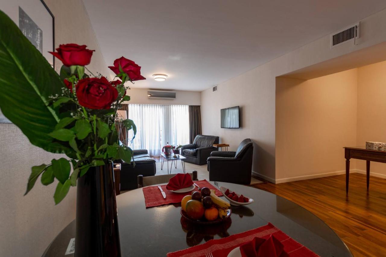 Feir'S Park Hotel & Rooftop Буэнос-Айрес Экстерьер фото A typical apartment