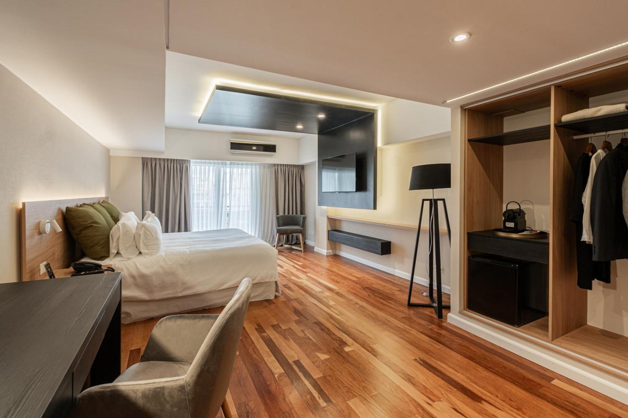 Feir'S Park Hotel & Rooftop Буэнос-Айрес Экстерьер фото A room at the hotel
