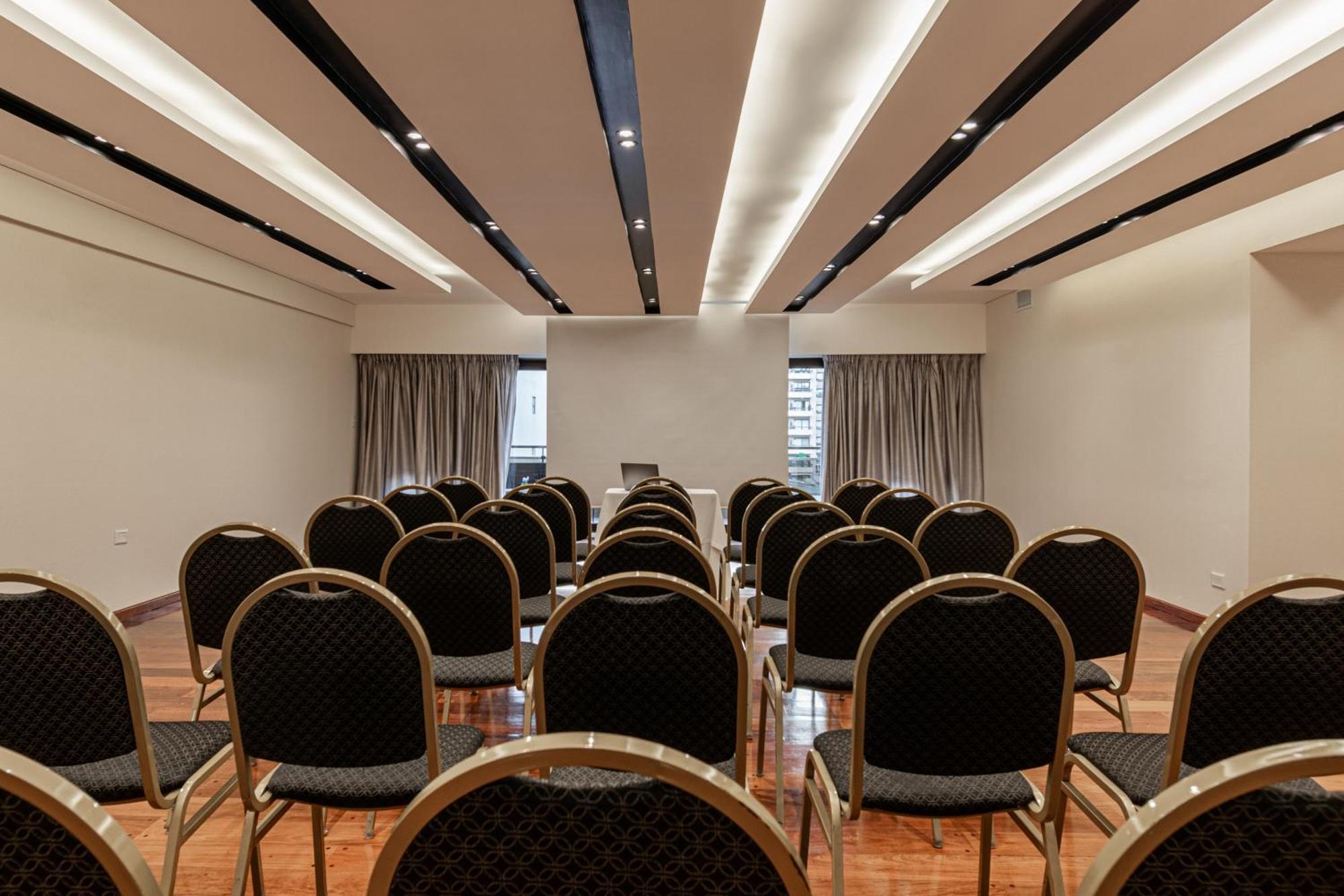 Feir'S Park Hotel & Rooftop Буэнос-Айрес Экстерьер фото Meeting room